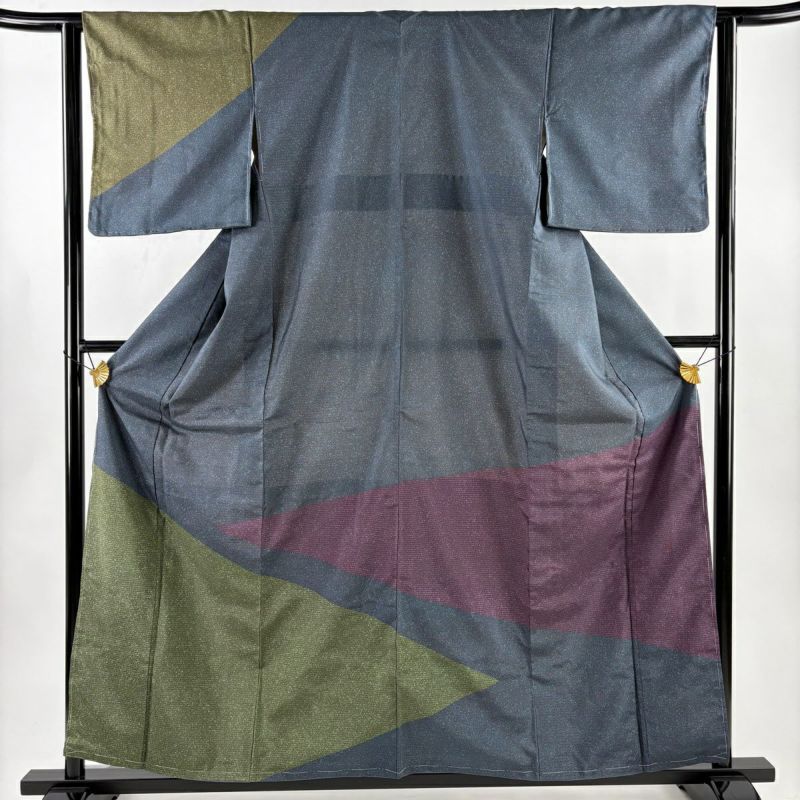 【広幅】紬 正絹 裄丈70cm よろけ縞紋様 緑 no.58 訪問着 身丈159.5cm 裄丈62.5cm S 袷 紬地 落款あり 幾何学模様 縞