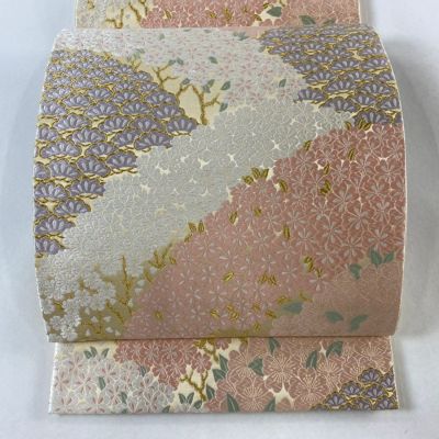 https://buysell.itembox.design/product/236/000002523655/000002523655-01-m.jpg