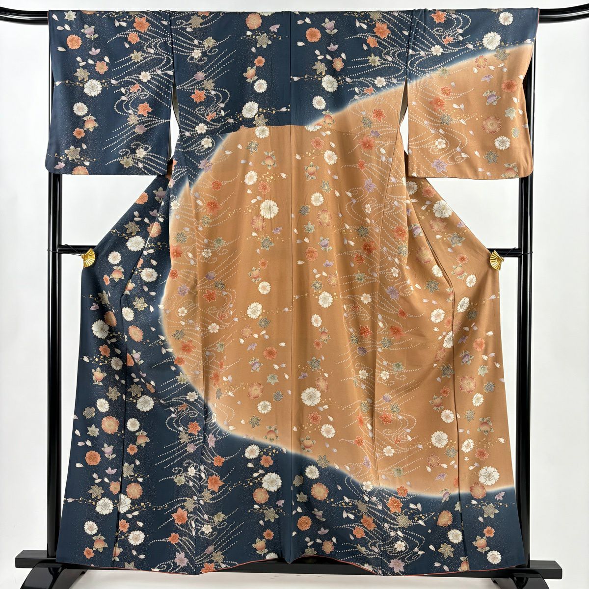 訪問着 身丈158cm 裄丈67.5cm L 袷 桜 紅葉 金彩 ぼかし 紺色 正絹 秀