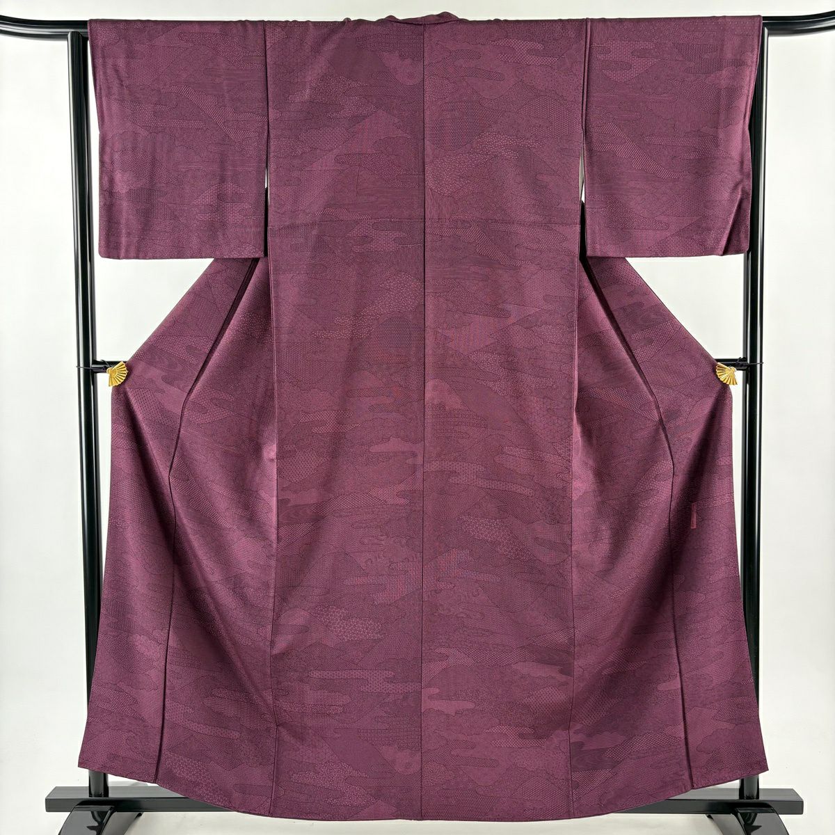 中村勇二郎 江戸小紋 身丈150cm 裄丈66cm 草花 正絹 一つ紋 江戸小紋 身丈151cm 裄丈63cm S 袷 人間国宝 中村勇二郎 落款あり 花