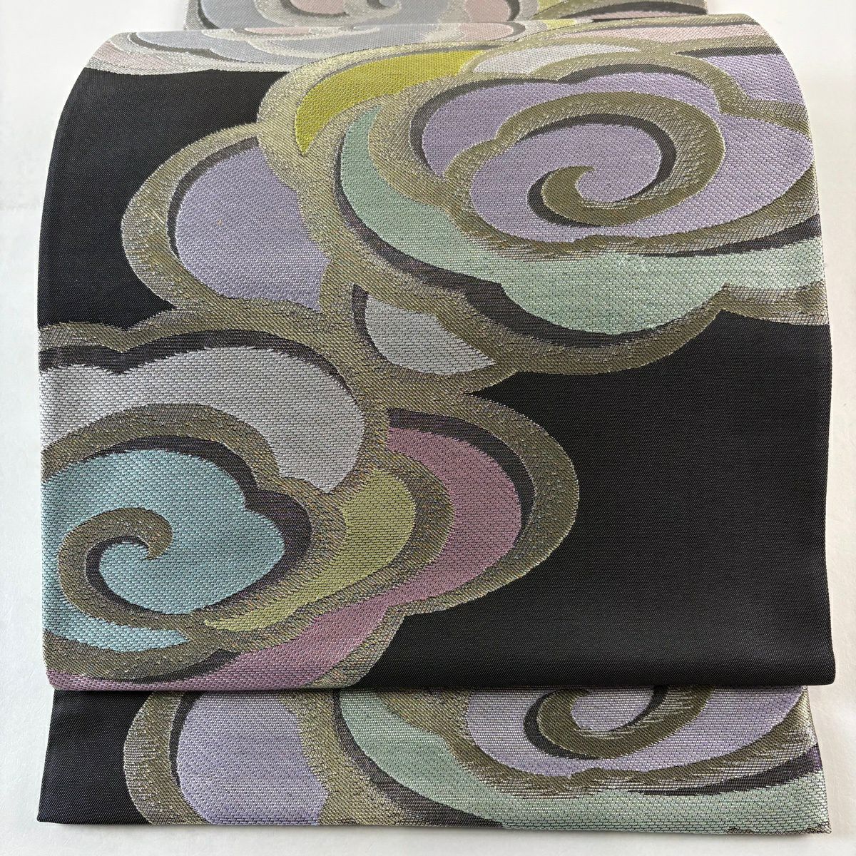 ［ 袋帯 ］正絹　グレー　灰色　シルバー　銀糸　幾何学　規則的な柄 袋帯 ］正絹 グレー 灰色 シルバー 銀糸 幾何学 規則的な柄