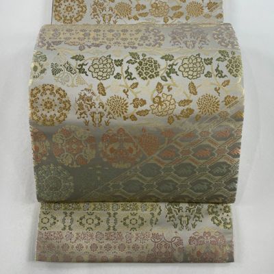 https://buysell.itembox.design/product/266/000002526646/000002526646-01-m.jpg