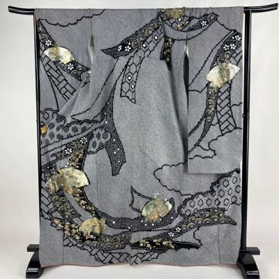 https://buysell.itembox.design/product/269/000002526974/000002526974-01-m.jpg