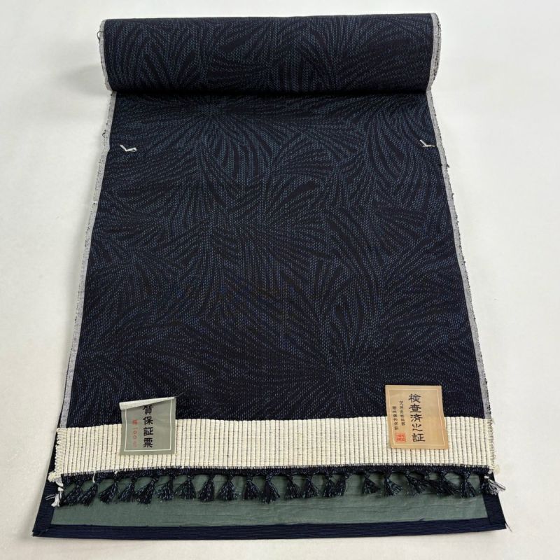 反物 秀品 紬 草花 紺色 正絹｜中古・古着・リサイクル着物通販