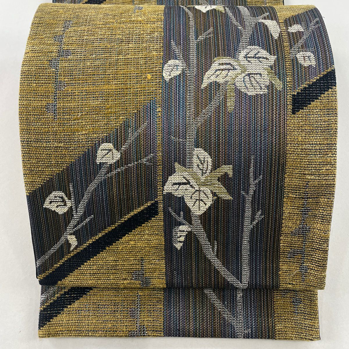 名古屋帯 美品 秀品 夏帯 絽 八寸 月 稲穂 金糸 黒 正絹 名古屋帯 美品 秀品 夏帯 絽 八寸名古屋帯 花 幾何学模様 箔