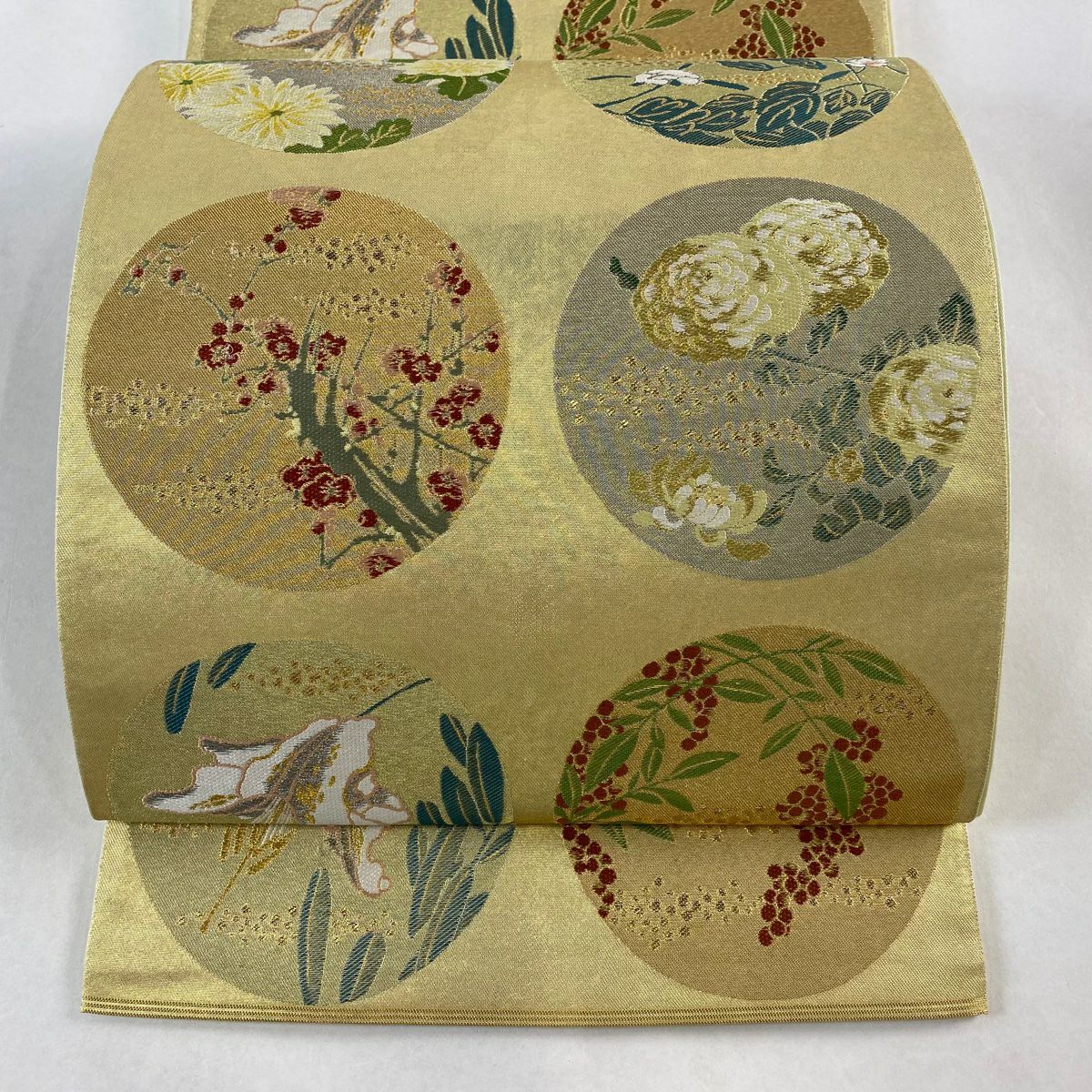 在庫一掃】 袋帯 美品 逸品 川島織物 落款あり 菱 花菱 金糸 箔