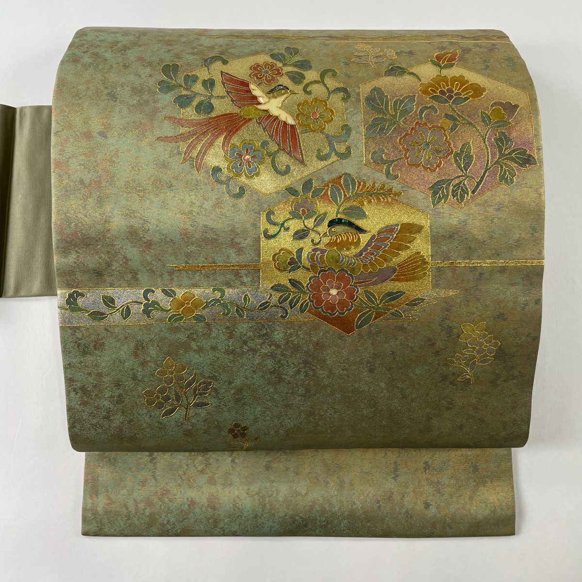 開き名古屋帯 美品 名品 夏帯 花 箔散らし クリーム 正絹｜中古