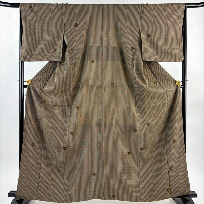美品】 紬 身丈164cm 裄丈65.5cm M 袷 縞 草花 焦茶色 正絹 秀品｜中古