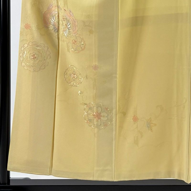 美品】 付下げ 身丈155.5cm 裄丈64cm M 袷 向かい鳥 華文 刺繍 黄色