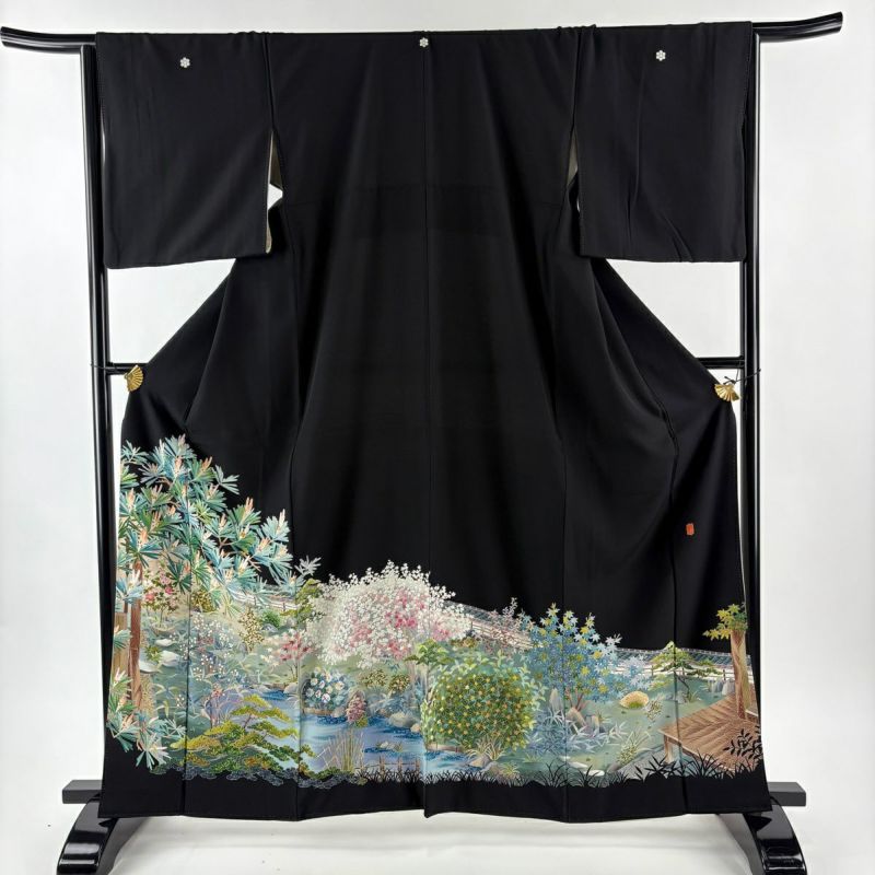 黒留袖 身丈161.5cm 裄丈66cm M 袷 落款あり 松 水辺の風景 黒 正絹