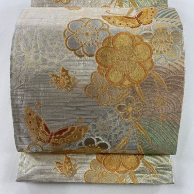 https://buysell.itembox.design/product/306/000002530612/000002530612-01-m.jpg