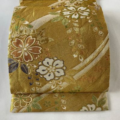 https://buysell.itembox.design/product/306/000002530647/000002530647-01-m.jpg