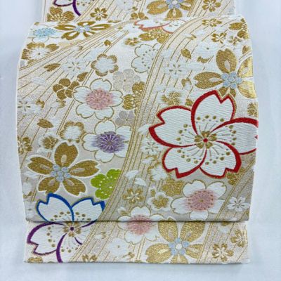 https://buysell.itembox.design/product/307/000002530795/000002530795-01-m.jpg