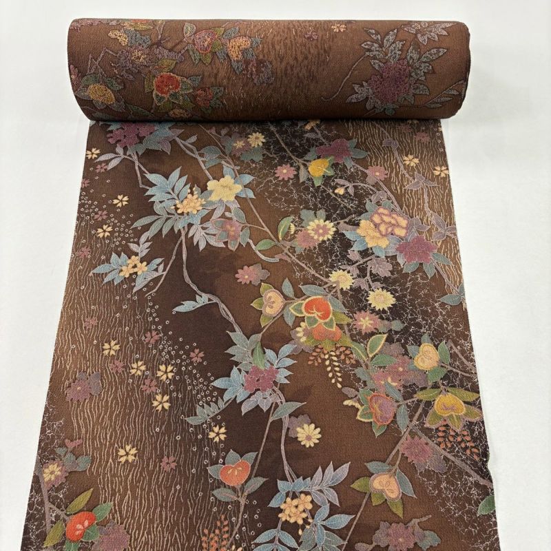 反物 秀品 小紋 草花 縮緬 泥染 焦茶色 正絹｜中古・古着・リサイクル