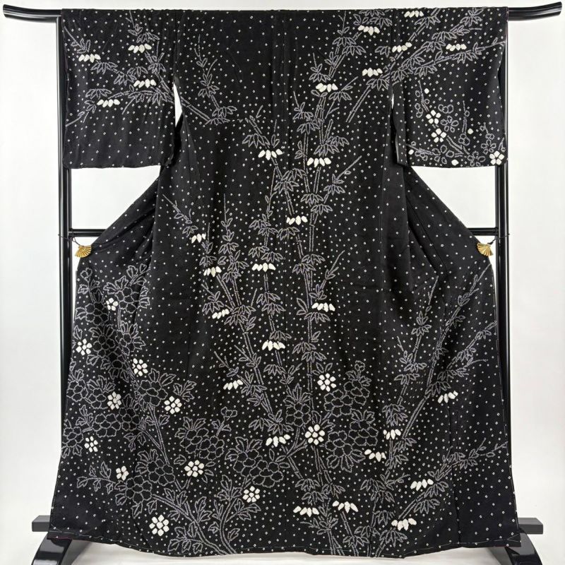訪問着 身丈164cm 裄丈67cm M 袷 草花 竹 絞り 黒 正絹 秀品｜中古