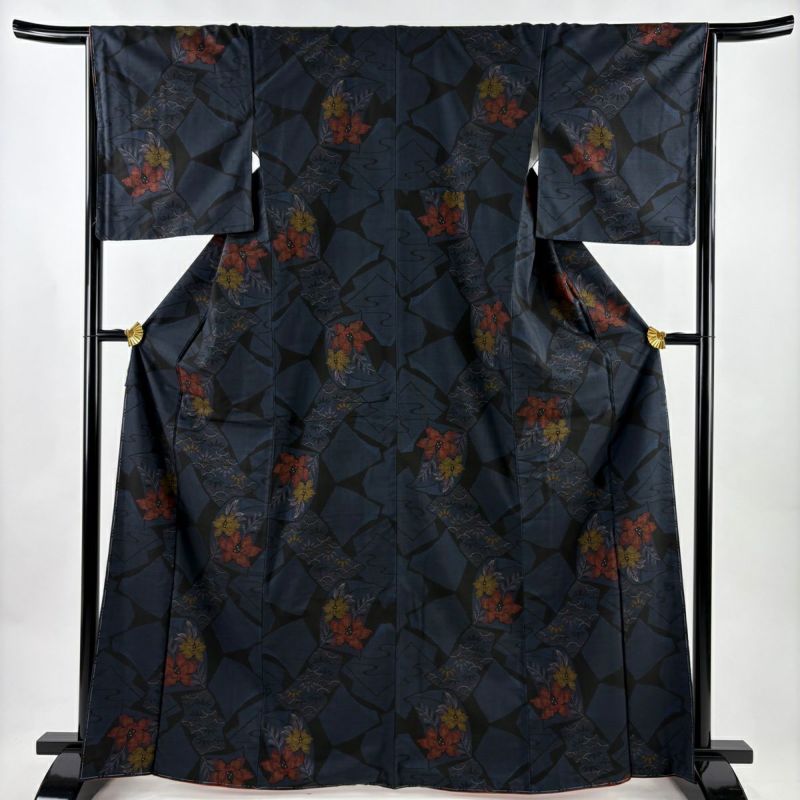 未使用 大島紬 丈166 裄67.5 証紙あり 美品】 大島紬 身丈166cm 裄丈65cm M 袷 純泥染 証紙あり 草花 幾何学