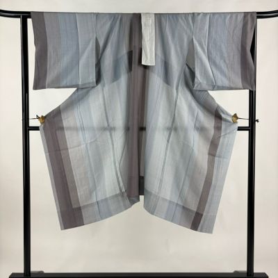 https://buysell.itembox.design/product/323/000002532339/000002532339-01-m.jpg