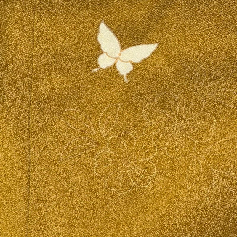 振袖 身丈163cm 裄丈68.5cm L 袷 草花 蝶 金糸 金彩 山吹色 正絹 秀品