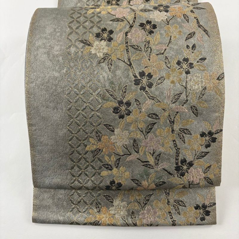 美品】 袋帯 秀品 桜 七宝 金銀糸 箔 灰色 六通 正絹|中古・古着 美品】 袋帯 秀品 桜 七宝 金銀糸 箔 灰色 六通 正絹|中古・古着