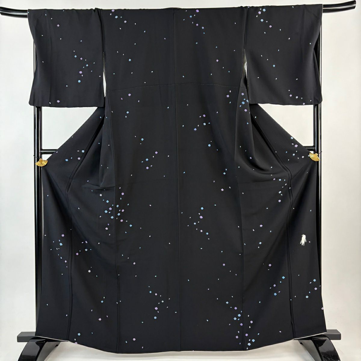 江戸小紋 身丈153cm 裄丈65.5cm M 袷 鮫 黒灰 正絹 名品 一つ紋|中古 江戸小紋 身丈153cm 裄丈65.5cm M 袷 鮫 黒灰 正絹 名品 一つ紋|中古