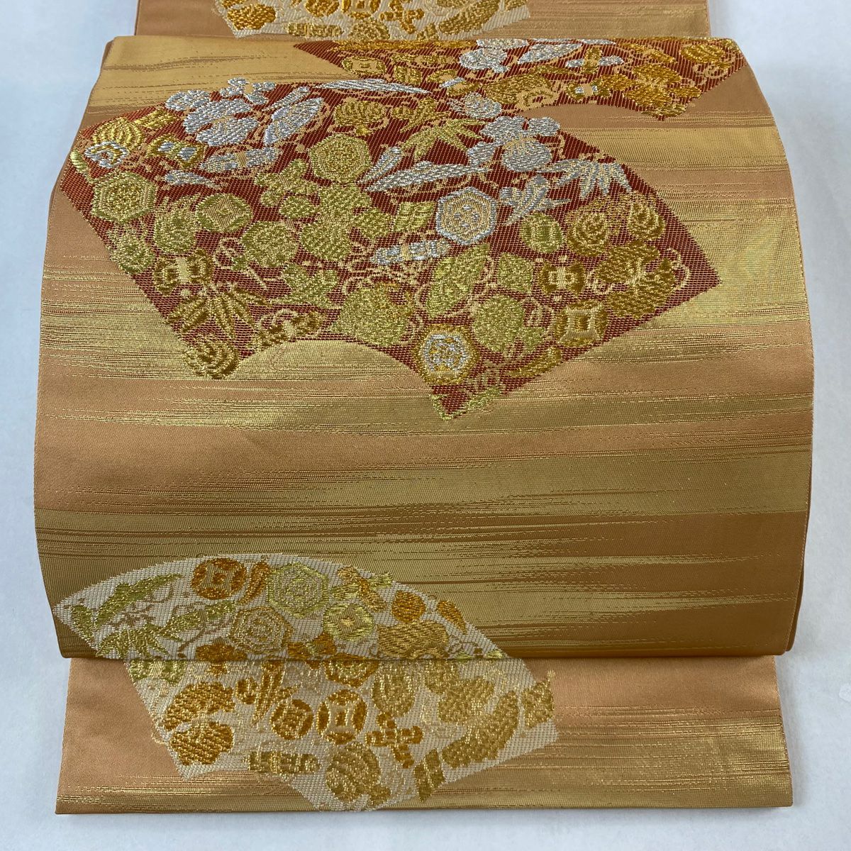 袋帯 秀品 川島織物 落款あり 扇面 宝尽くし 金銀糸 箔 薄