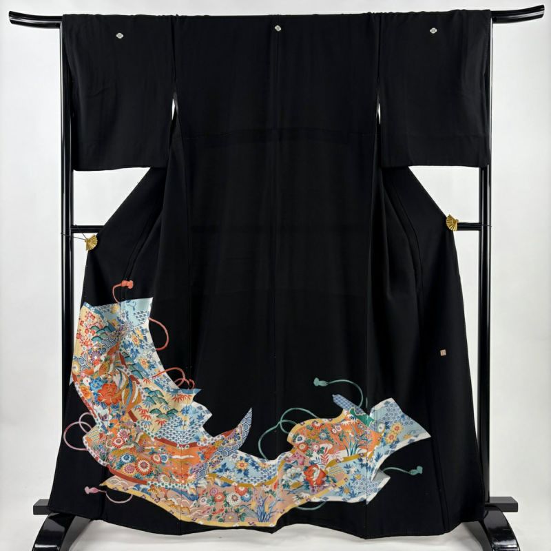 未使用近い　美品　正絹　黒留袖　フルセット　5点　身丈170 裄丈68 未使用近い 美品 正絹 黒留袖 フルセット 5点 身丈170 裄丈68 - メルカリ