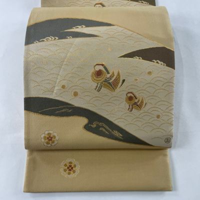 https://buysell.itembox.design/product/333/000002433349/000002433349-01-m.jpg