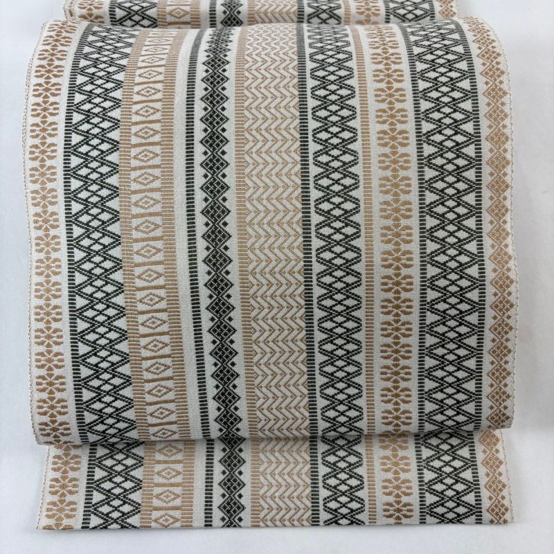 美品】 名古屋帯 名品 八寸名古屋帯 松葉仕立て 縞 菱 クリーム 正絹