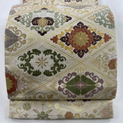 https://buysell.itembox.design/product/335/000002533534/000002533534-01-m.jpg