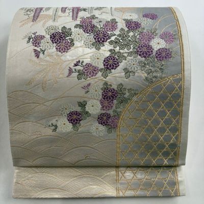https://buysell.itembox.design/product/335/000002533541/000002533541-01-m.jpg
