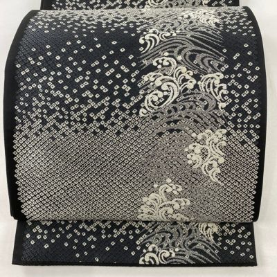 袋帯 名品 波 疋田柄 銀糸 黒灰 六通 正絹 |中古・古着