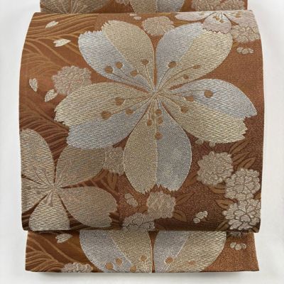 https://buysell.itembox.design/product/346/000002534672/000002534672-01-m.jpg