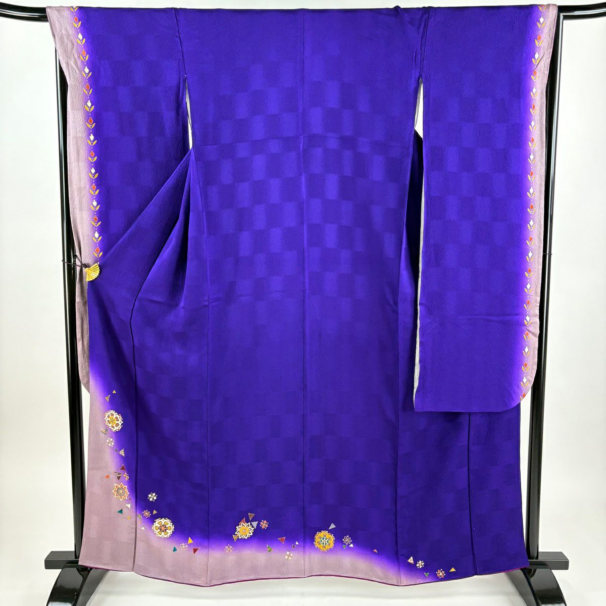 振袖 身丈160.5cm 裄丈66cm M 袷 千地泰弘 落款あり 華文 幾何学 金彩