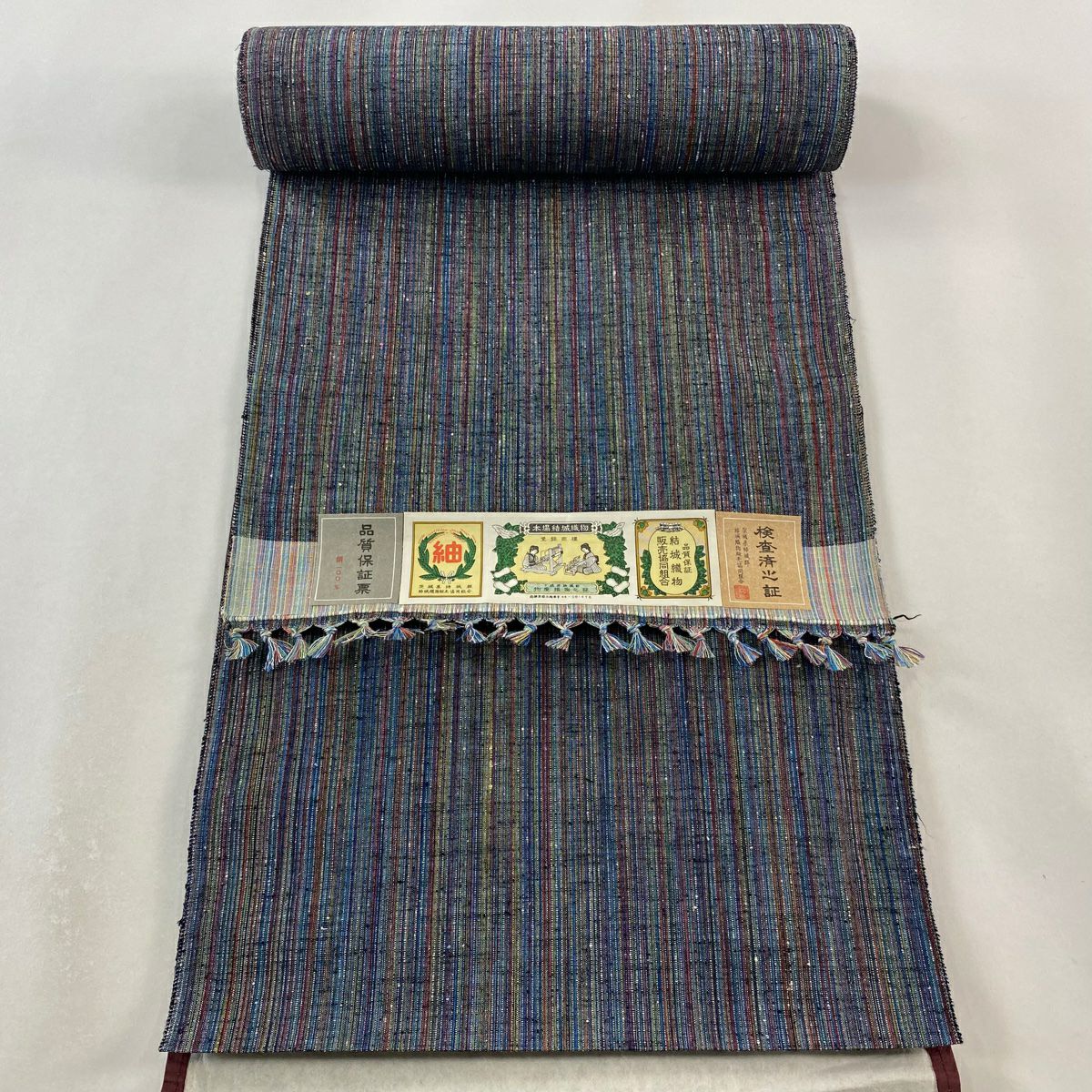 小紋 全体柄 正絹 反物 Prices down2】正絹 小紋 反物 着物「薄灰桜 飛び柄、宝尽くし