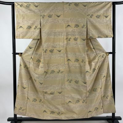 https://buysell.itembox.design/product/353/000002435394/000002435394-01-m.jpg