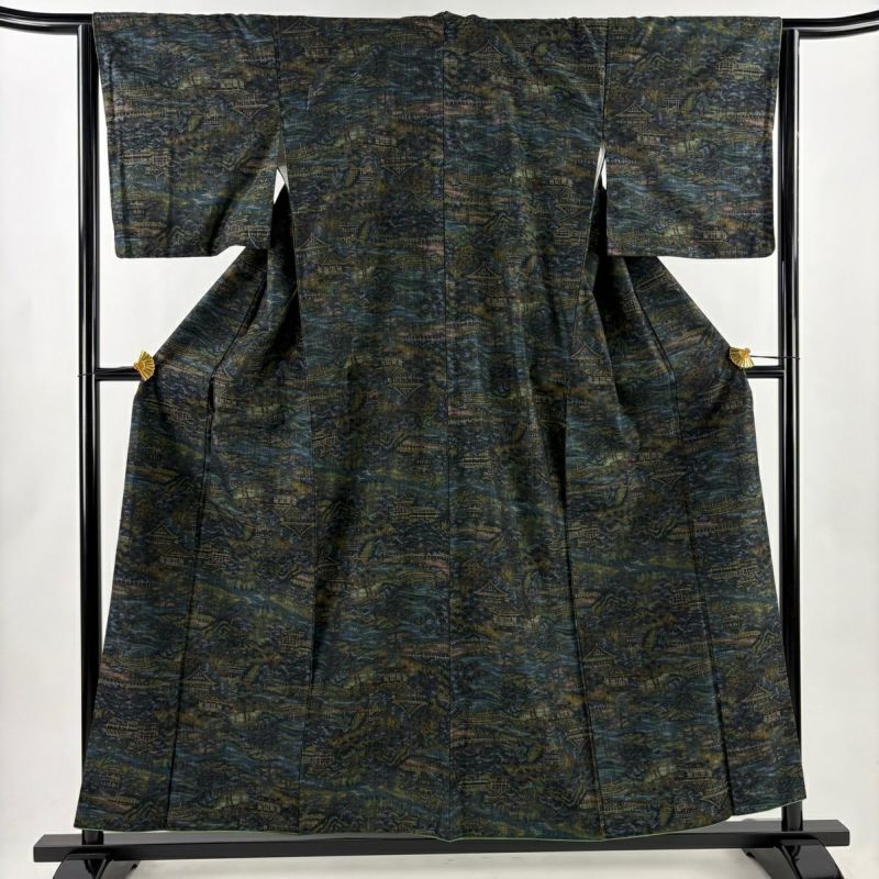 u*4様 未使用近い　美品　単衣　正絹　小紋　フルセット　身丈156 裄丈64 美品】 紬 身丈156cm 裄丈64cm M 袷 証紙あり 建物 風景 墨色 正絹