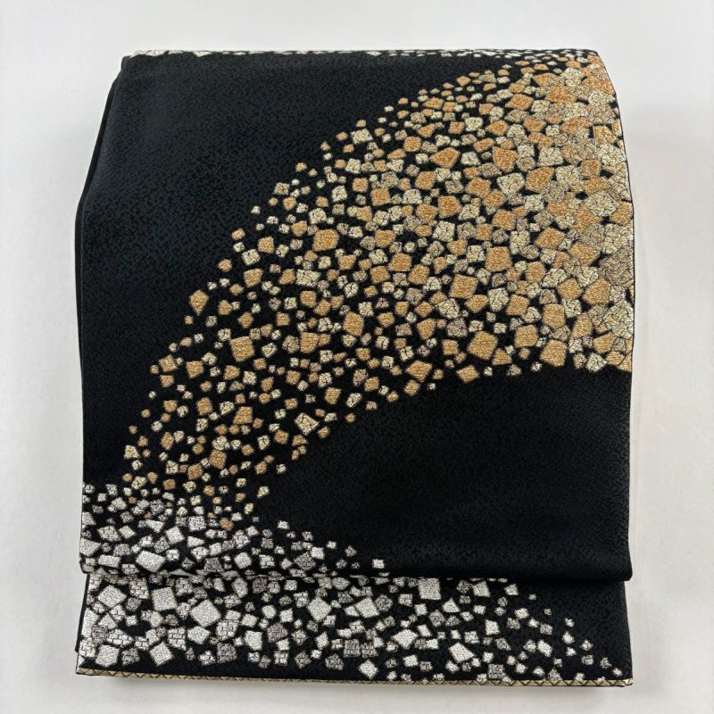 袋帯 美品 名品 落款あり 箔散らし柄 金銀糸 箔 黒 六通 正絹