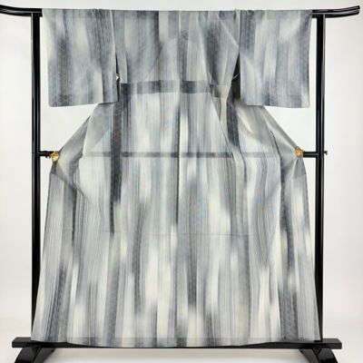 https://buysell.itembox.design/product/376/000002537610/000002537610-01-m.jpg