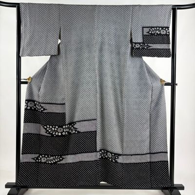 https://buysell.itembox.design/product/376/000002537644/000002537644-01-m.jpg