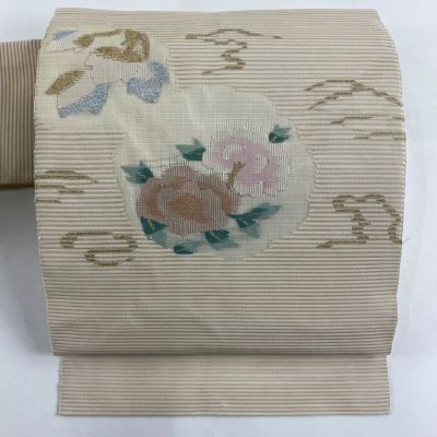 https://buysell.itembox.design/product/377/000002637796/000002637796-01-m.jpg