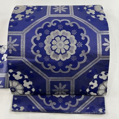 https://buysell.itembox.design/product/379/000002537906/000002537906-01-m.jpg