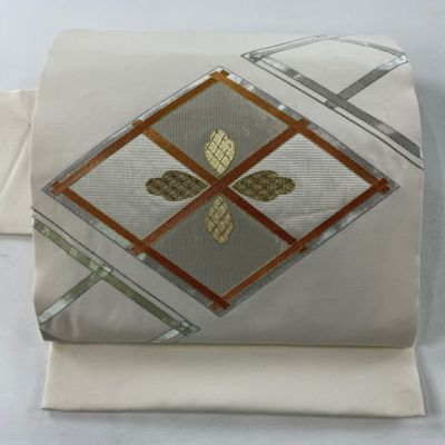 https://buysell.itembox.design/product/385/000002438531/000002438531-01-m.jpg
