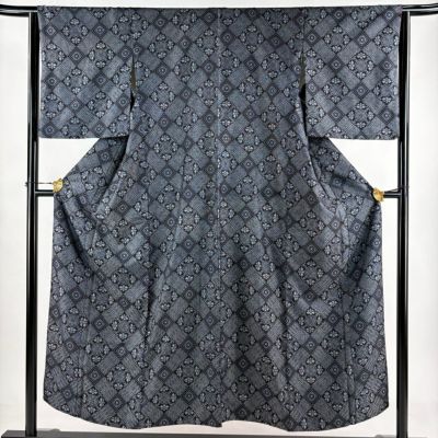 紬 ｜ 中古着物・帯・和装小物 ｜ バイセル オンライン