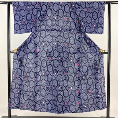 https://buysell.itembox.design/product/392/000002539264/000002539264-01-m.jpg