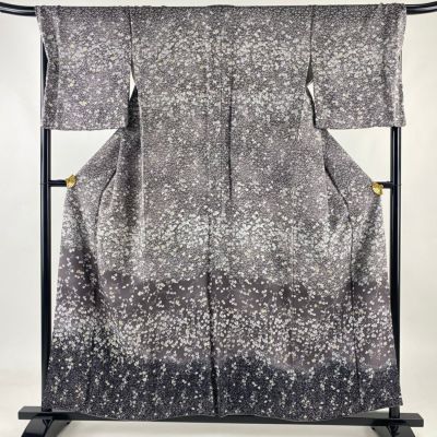 https://buysell.itembox.design/product/396/000002539619/000002539619-01-m.jpg