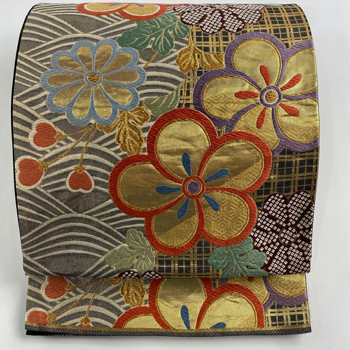 袋帯 秀品 振袖向き 蝶 梅 金糸 箔 金色 六通 正絹|中古・古着 袋帯 秀品 振袖向き 蝶 梅 金糸 箔 金色 六通 正絹|中古・古着