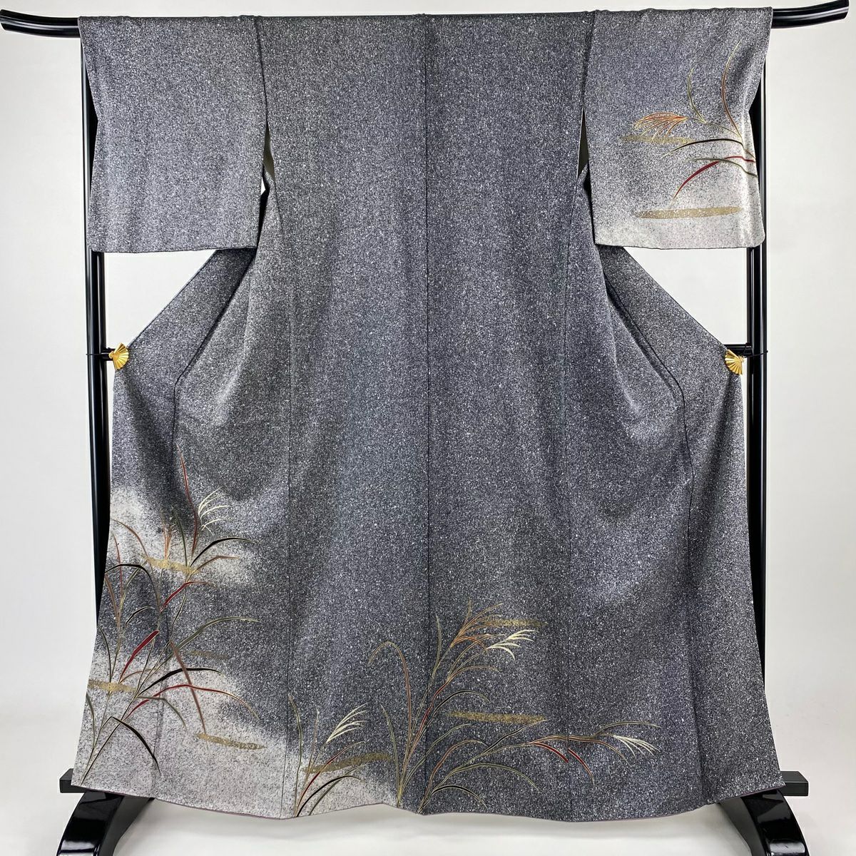 付下げ 身丈163cm 裄丈68cm L 袷 薄 霞 金彩 ぼかし 黒灰 正絹 秀品