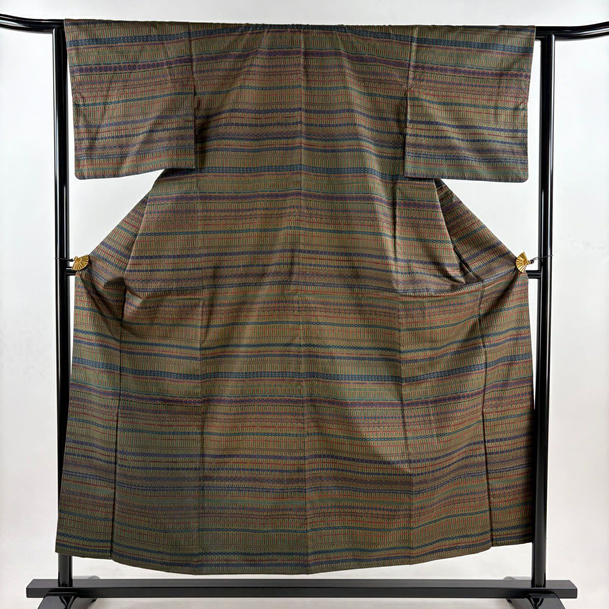 美品】 小紋 身丈159.5cm 裄丈62.5cm S 袷 紬地 落款あり 横縞 幾何学