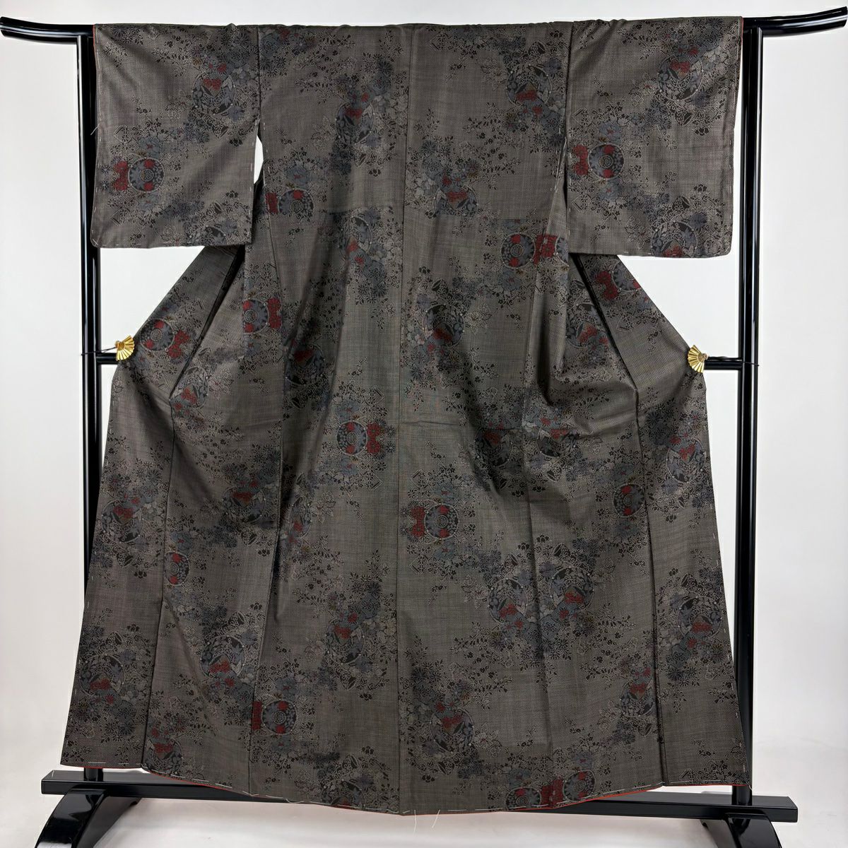 美品】 大島紬 身丈162.5cm 裄丈64cm M 袷 証紙あり 草花 純泥染 焦