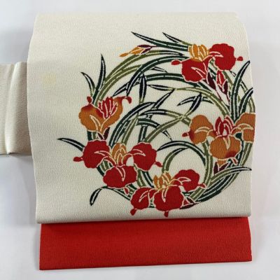 https://buysell.itembox.design/product/428/000002642860/000002642860-01-m.jpg
